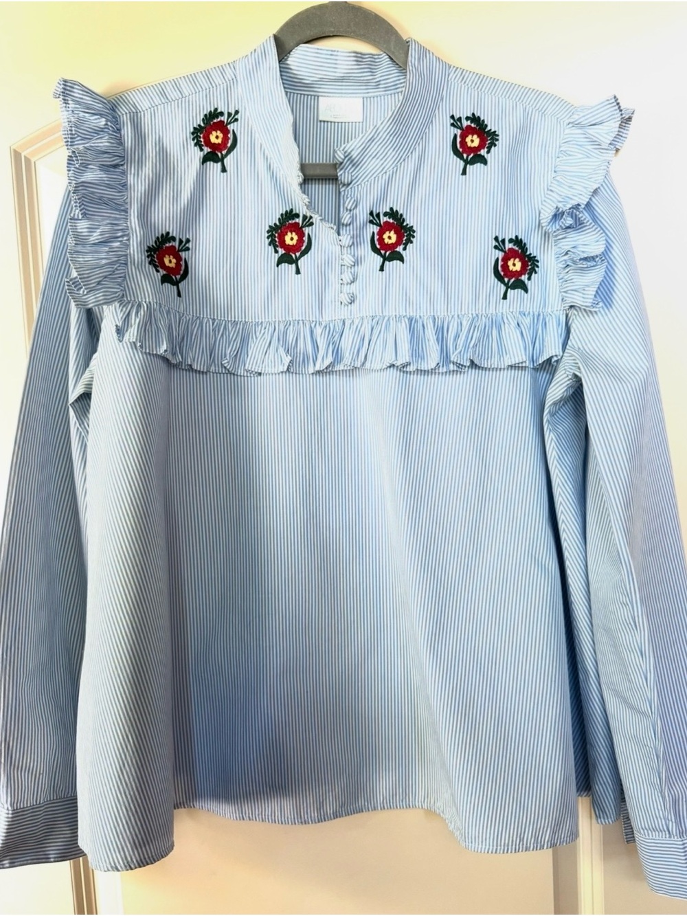 Blue striped L Embroidered Blouse Countrycore Mountain Chic Prairie Peasant